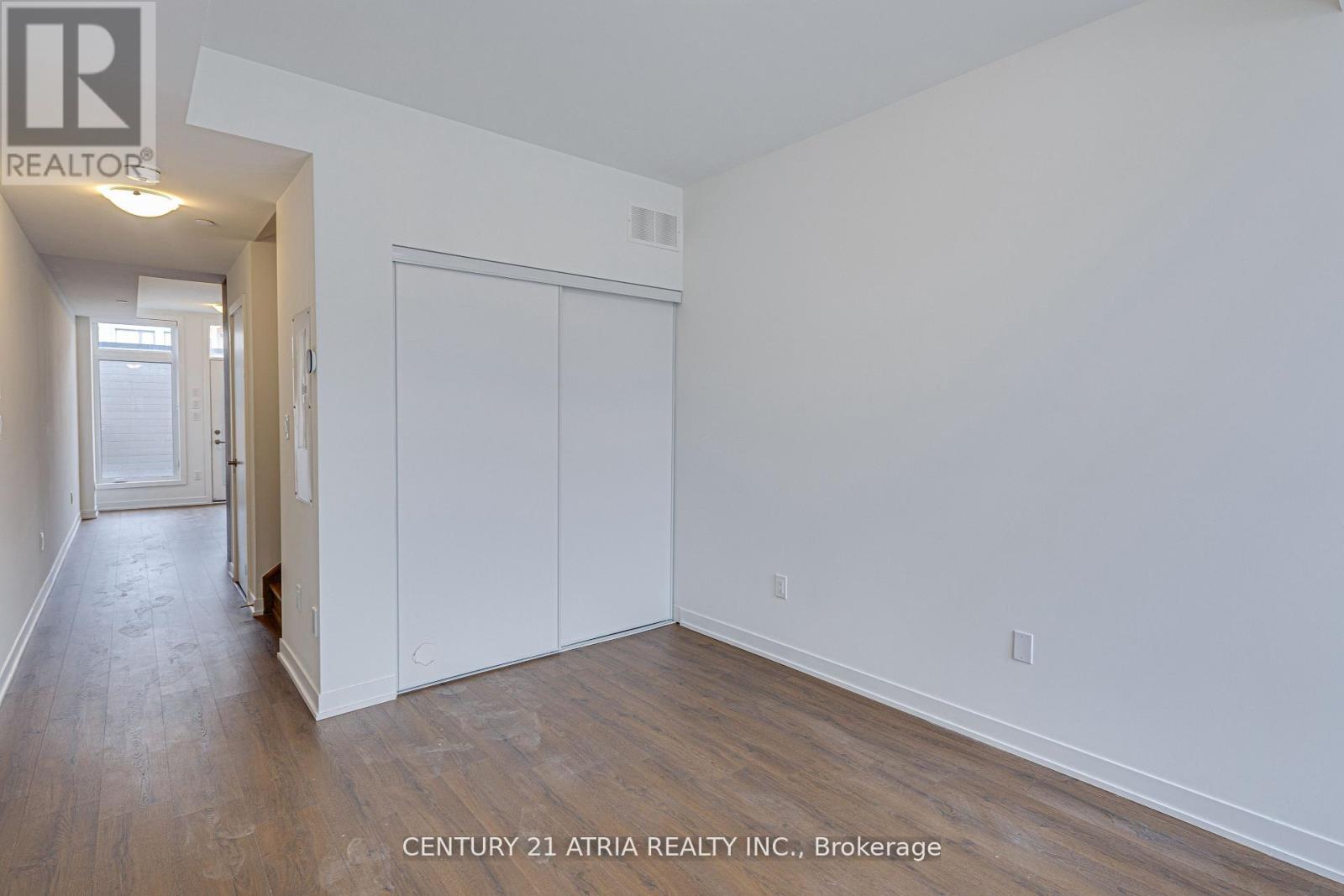 28 Turtle Island Road, Toronto, Ontario M6A 2M5 - Photo 24 - C12608124