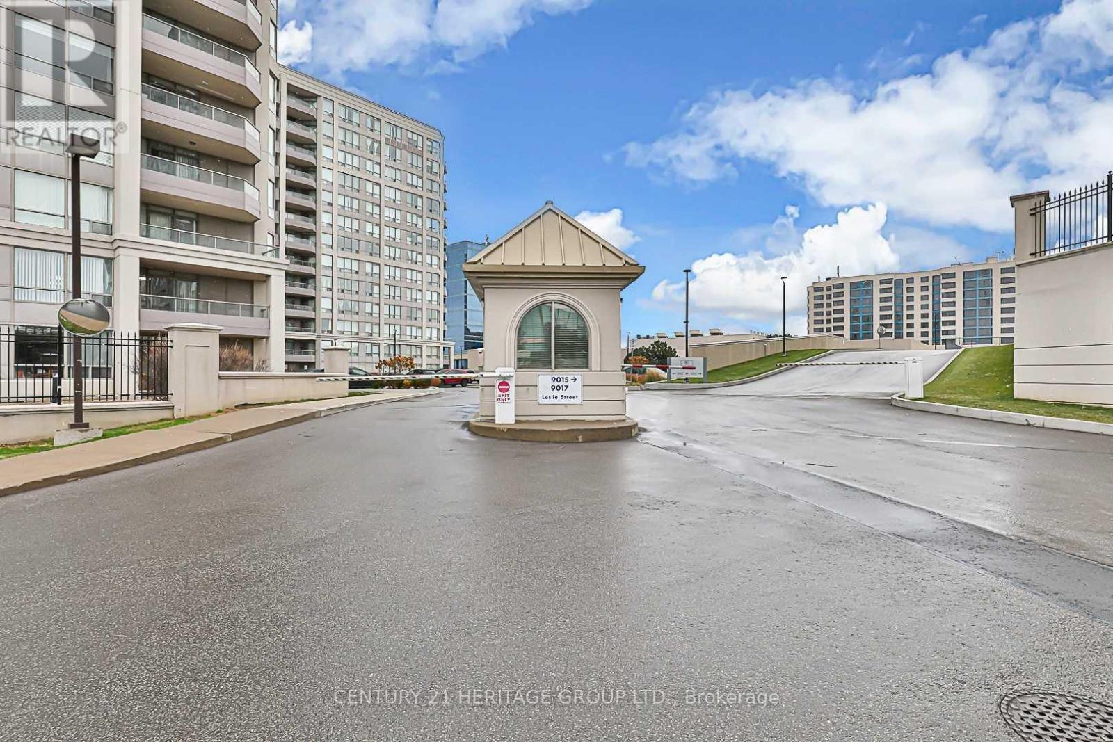 322 - 9017 LESLIE STREET N, Richmond Hill, Ontario