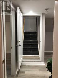 Lower - 109 Centre Street E, Richmond Hill (Crosby), Ontario  L4C 1A3 - Photo 5 - N12608126