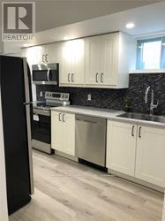 Lower - 109 Centre Street E, Richmond Hill (Crosby), Ontario  L4C 1A3 - Photo 6 - N12608126