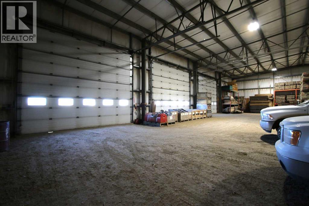 175 Pine Street, Rural Red Deer County, Alberta  T4E 1B4 - Photo 10 - A2272499