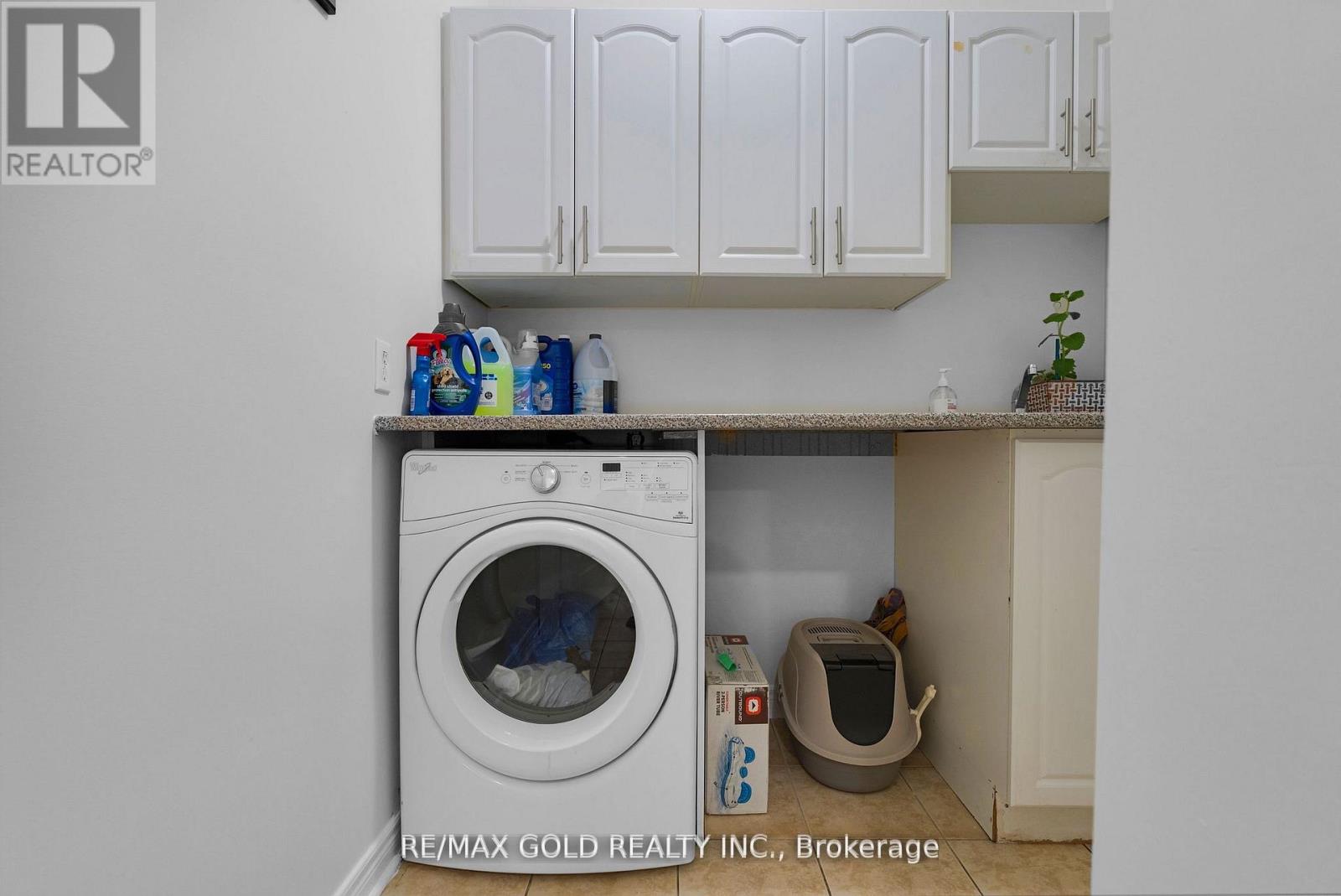 82 Amaranth Crescent, Brampton, Ontario L7A 0L4 - Photo 19 - W12608112