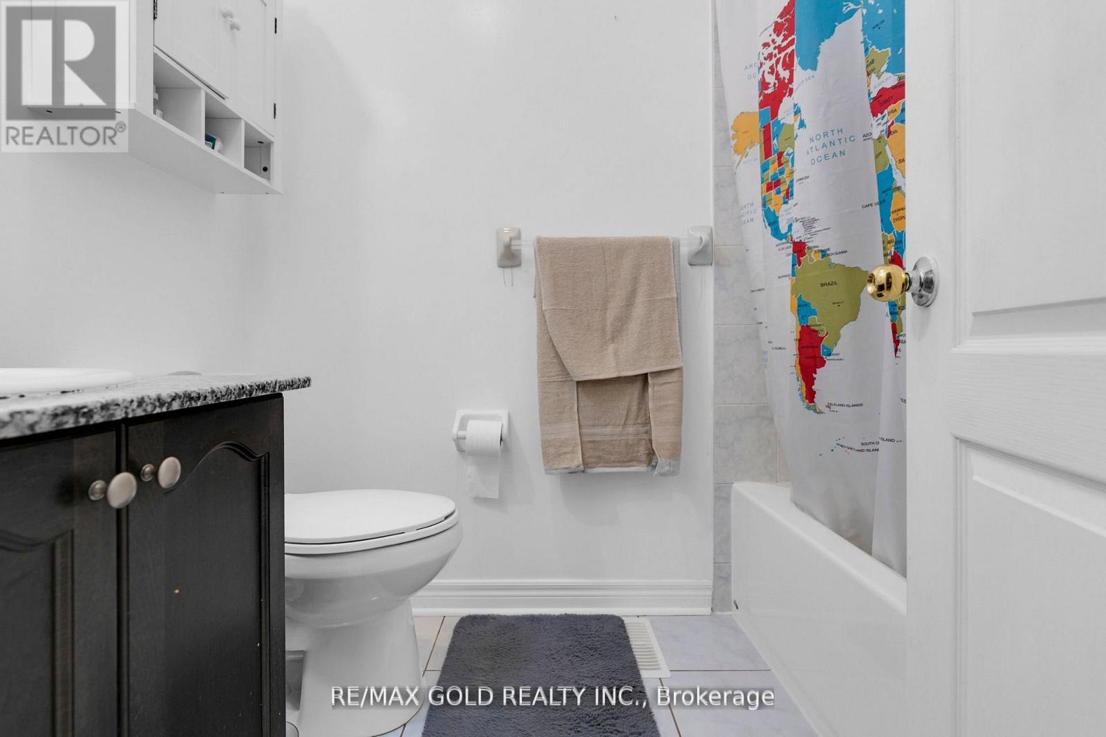 82 Amaranth Crescent, Brampton, Ontario L7A 0L4 - Photo 25 - W12608112