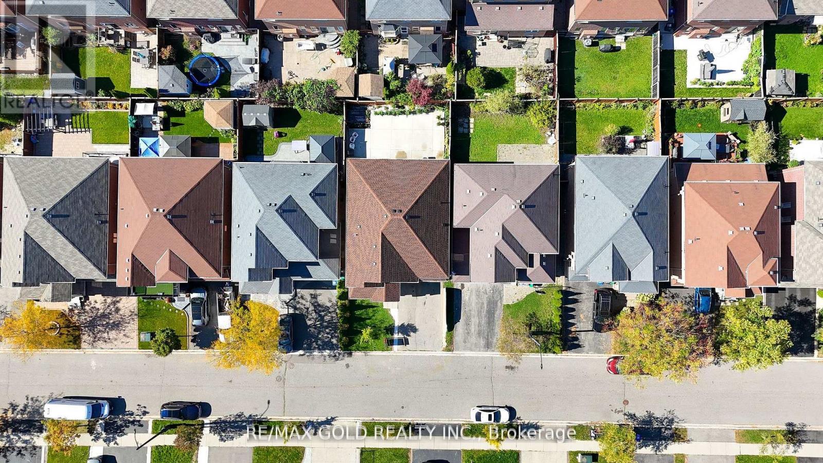 82 Amaranth Crescent, Brampton, Ontario L7A 0L4 - Photo 35 - W12608112