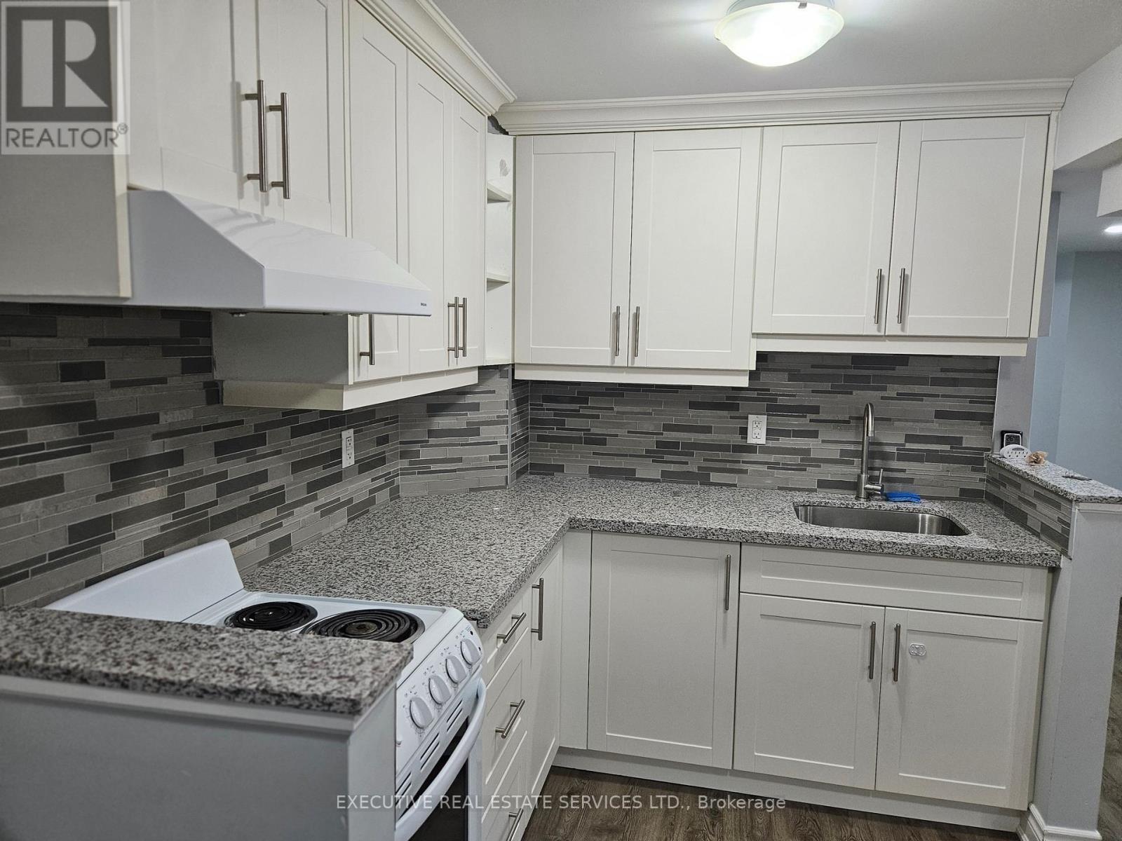 (Basement) - 5454 Tasha Drive, Mississauga, Ontario  L5M 6N5 - Photo 17 - W12608142