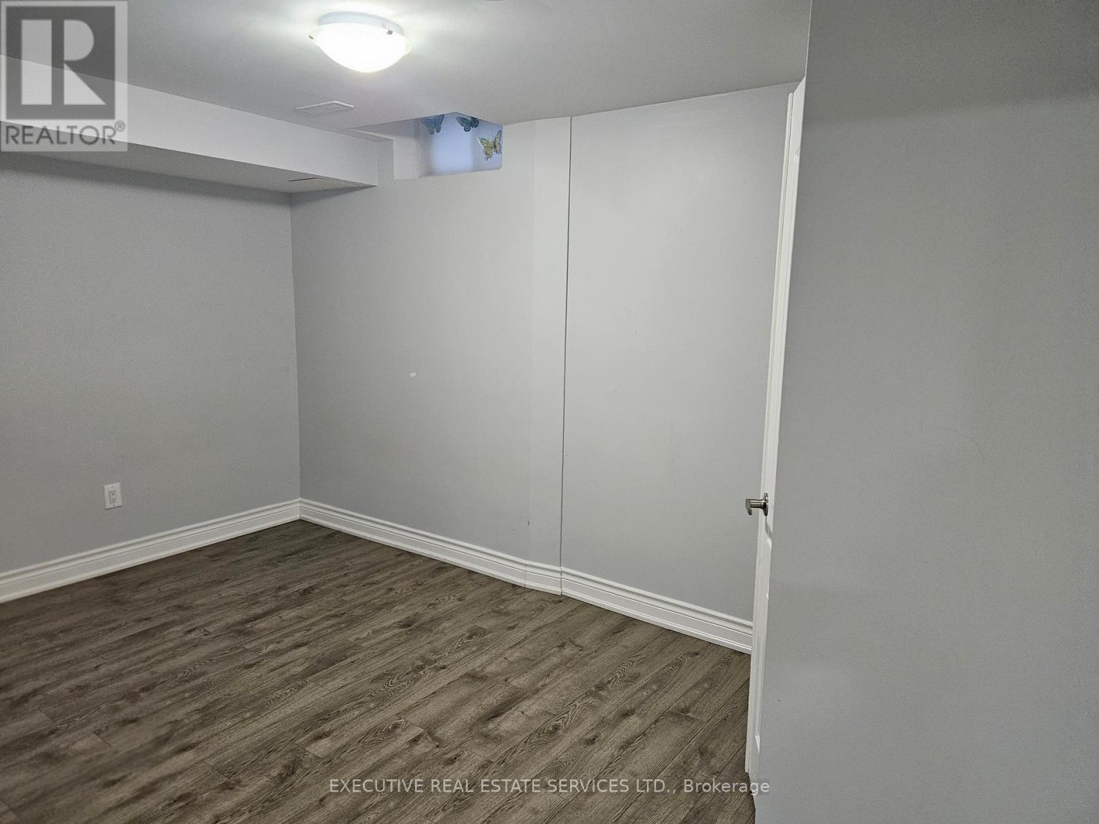 (Basement) - 5454 Tasha Drive, Mississauga, Ontario  L5M 6N5 - Photo 23 - W12608142