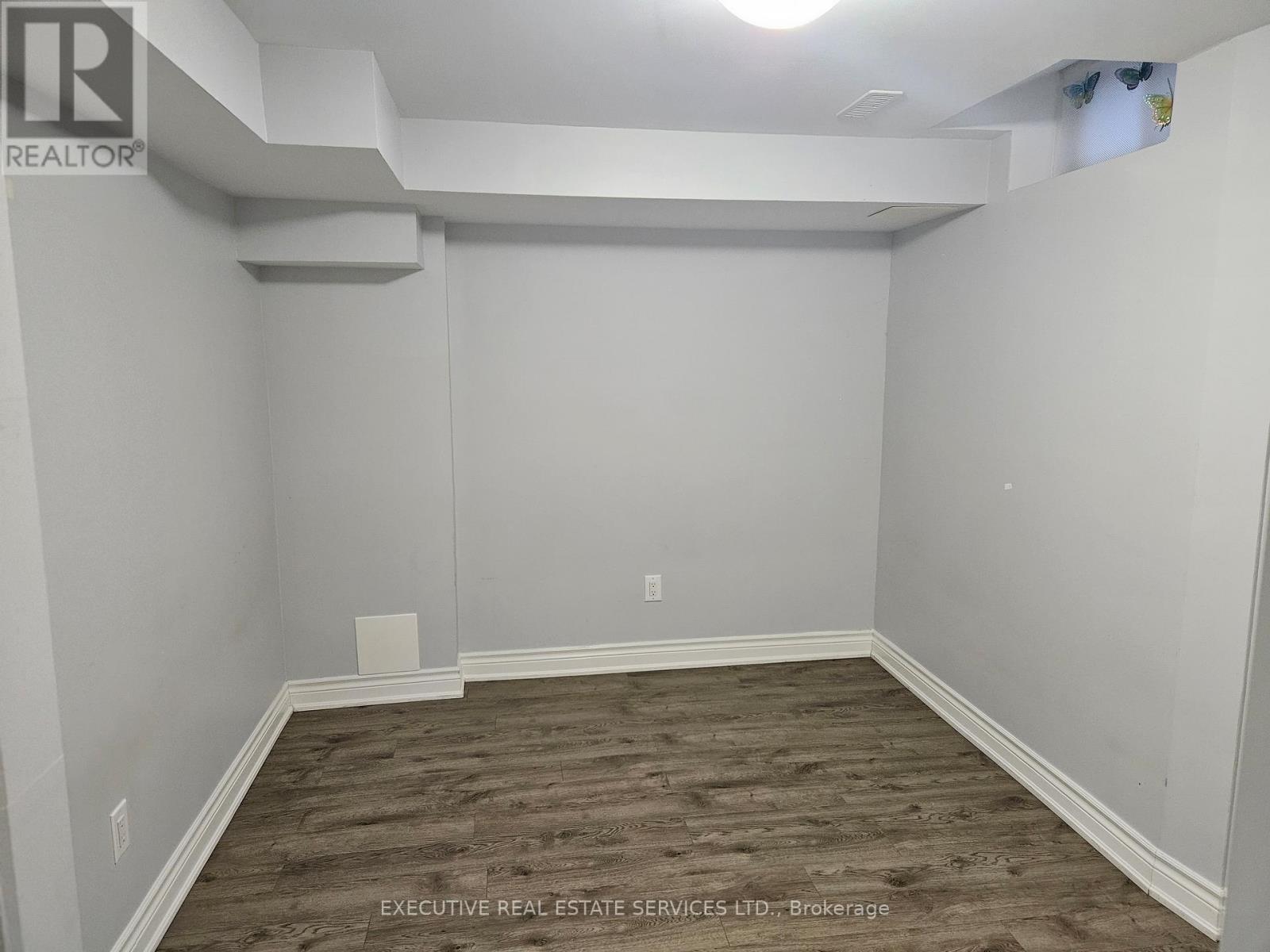 (Basement) - 5454 Tasha Drive, Mississauga, Ontario  L5M 6N5 - Photo 30 - W12608142