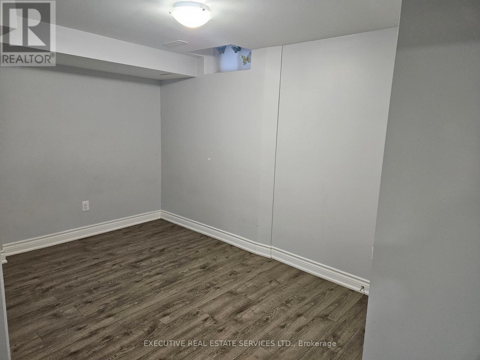 (Basement) - 5454 Tasha Drive, Mississauga, Ontario  L5M 6N5 - Photo 31 - W12608142