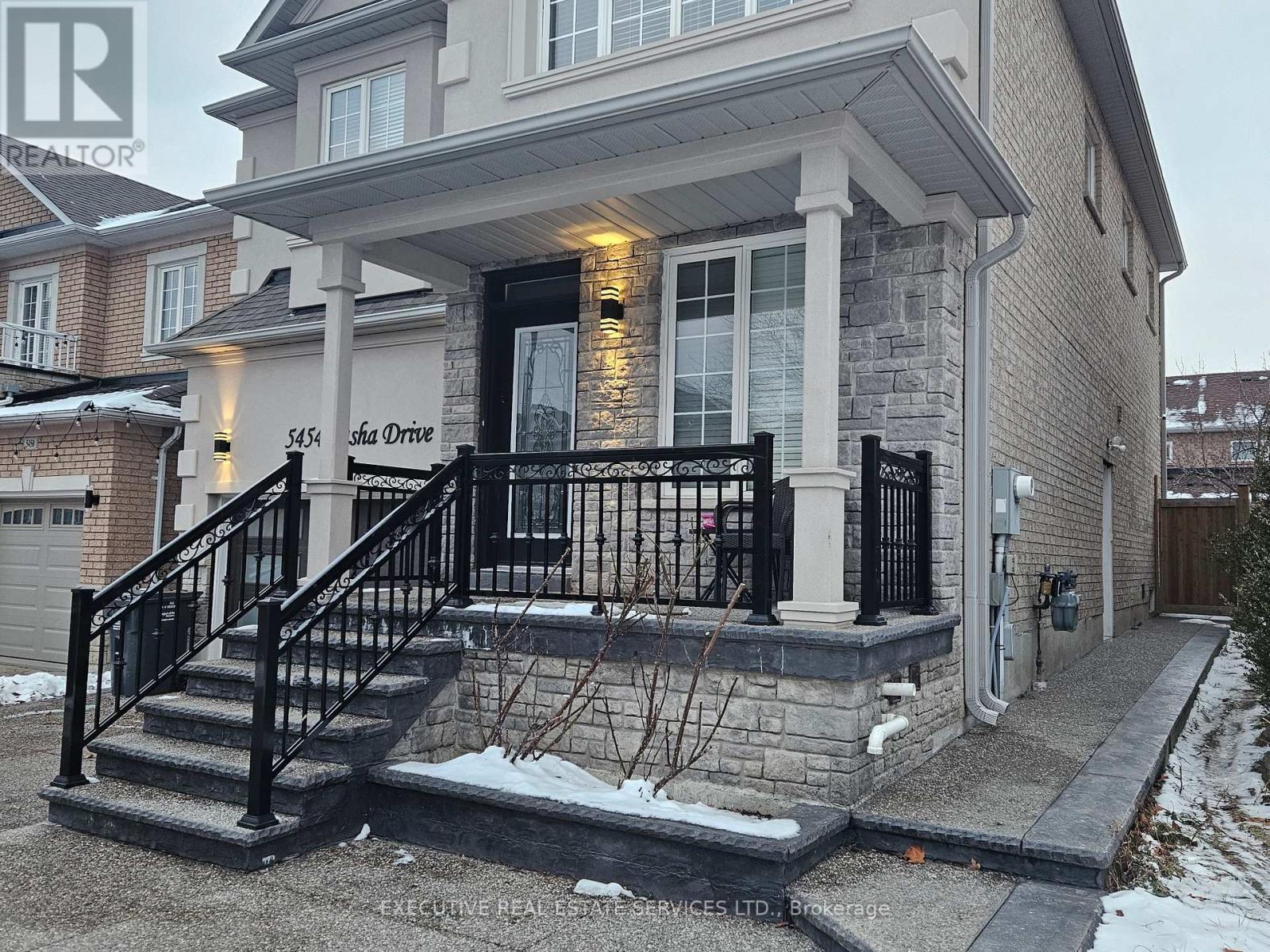 (Basement) - 5454 Tasha Drive, Mississauga, Ontario  L5M 6N5 - Photo 5 - W12608142