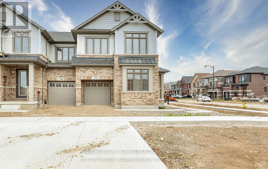 250 Newman Drive, Cambridge, Ontario  N1S 0E1 - Photo 2 - X12608150