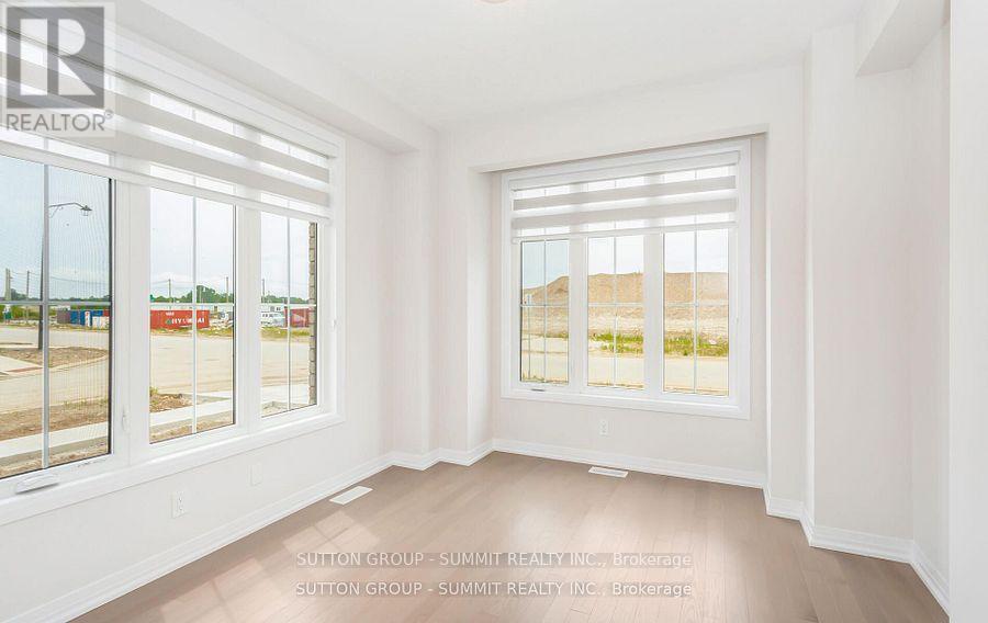 250 Newman Drive, Cambridge, Ontario  N1S 0E1 - Photo 9 - X12608150