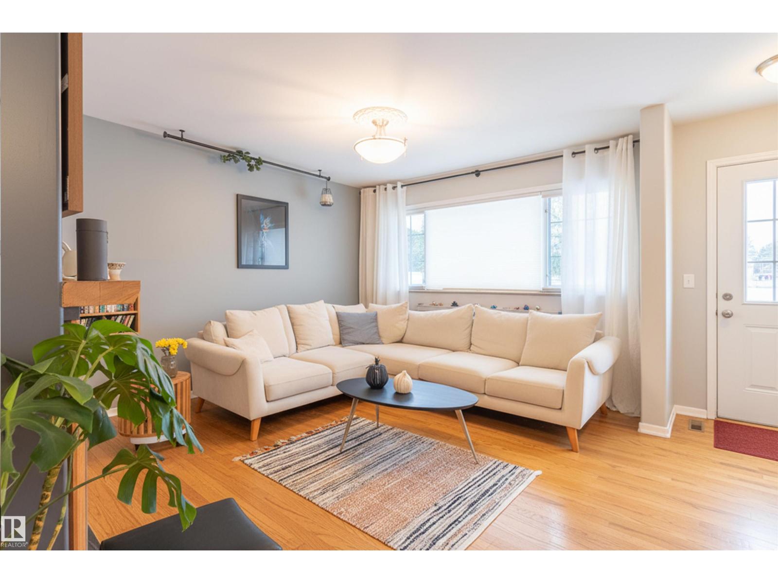 10615 134 St Nw, Edmonton, Alberta  T5N 2B7 - Photo 4 - E4467643