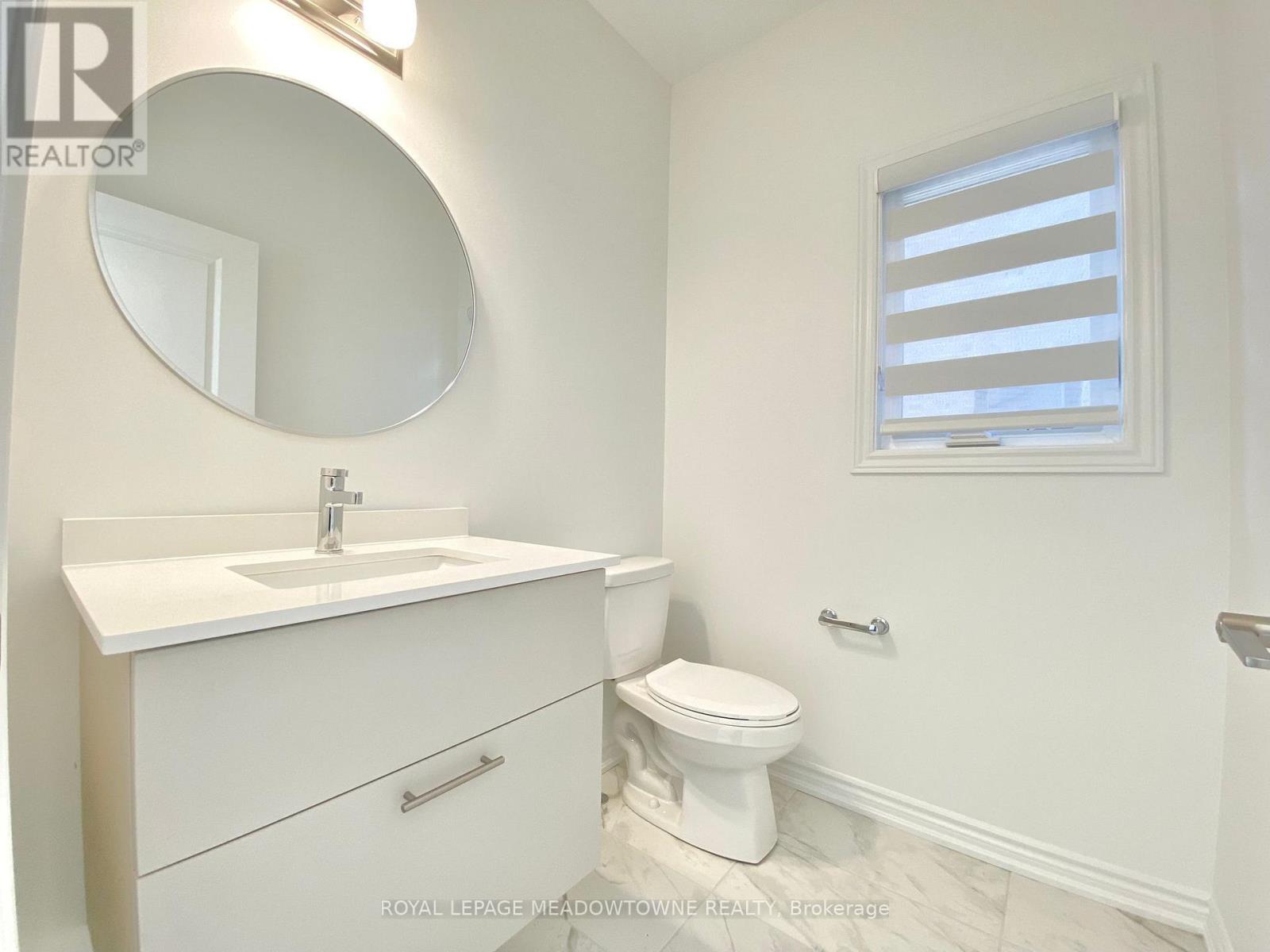 1461 Savoline Boulevard, Milton, Ontario  L9E 2G5 - Photo 5 - W12410202