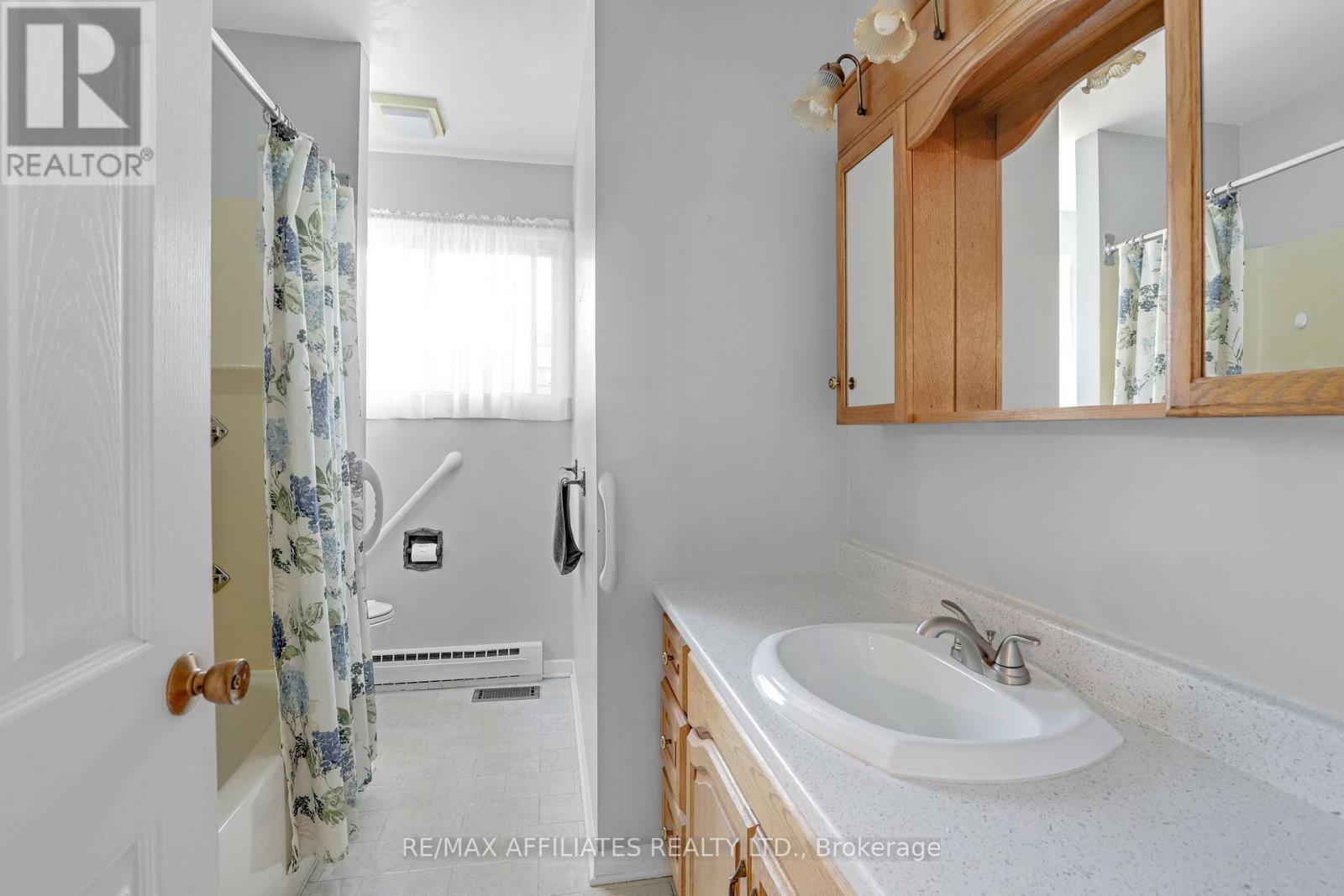 17 Canfield Road, Ottawa, Ontario  K2H 5S7 - Photo 22 - X12436501