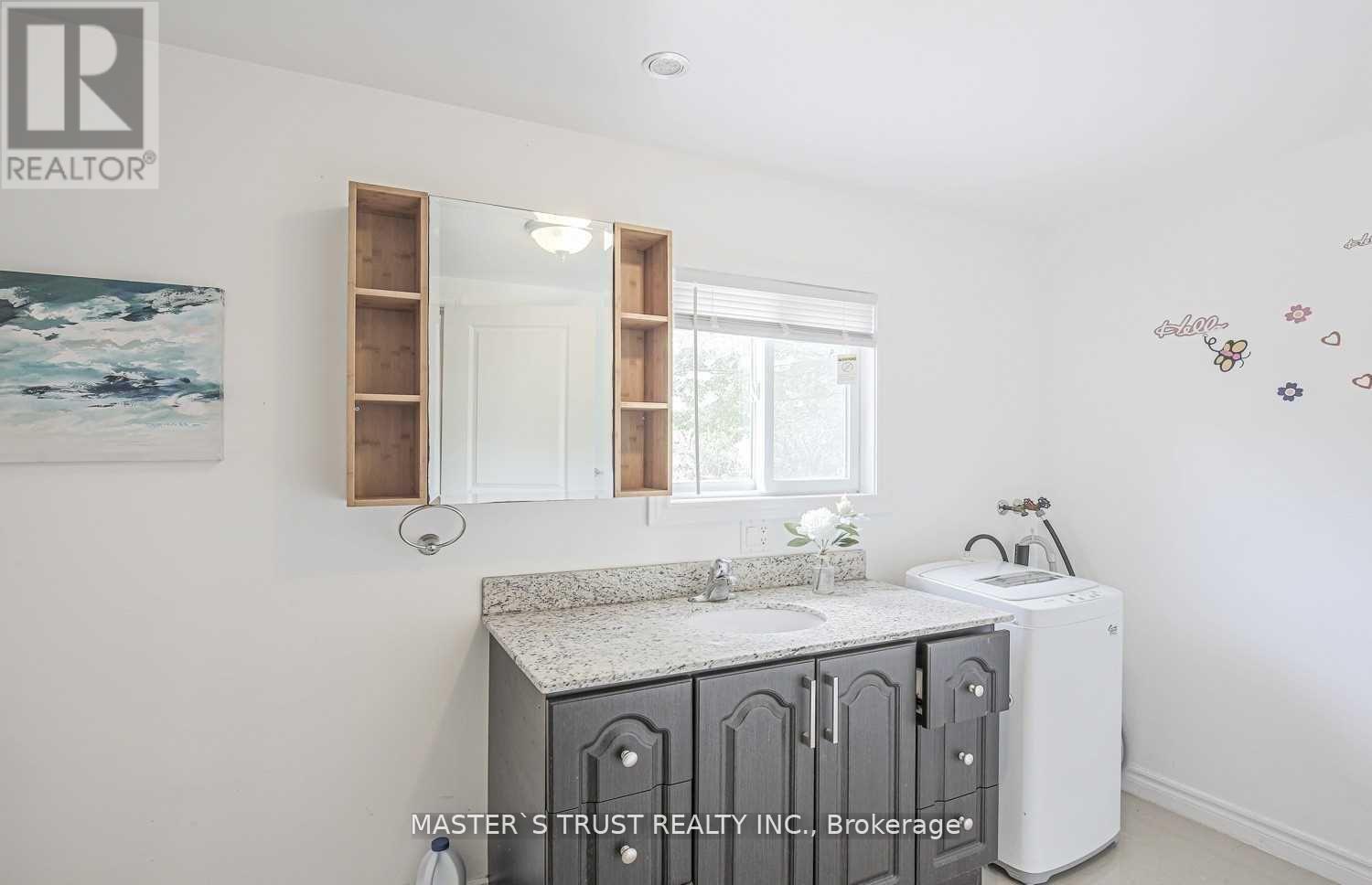 Upper - 2668 Midland Avenue, Toronto (Agincourt South-Malvern West), Ontario  M1S 1R7 - Photo 11 - E12608180