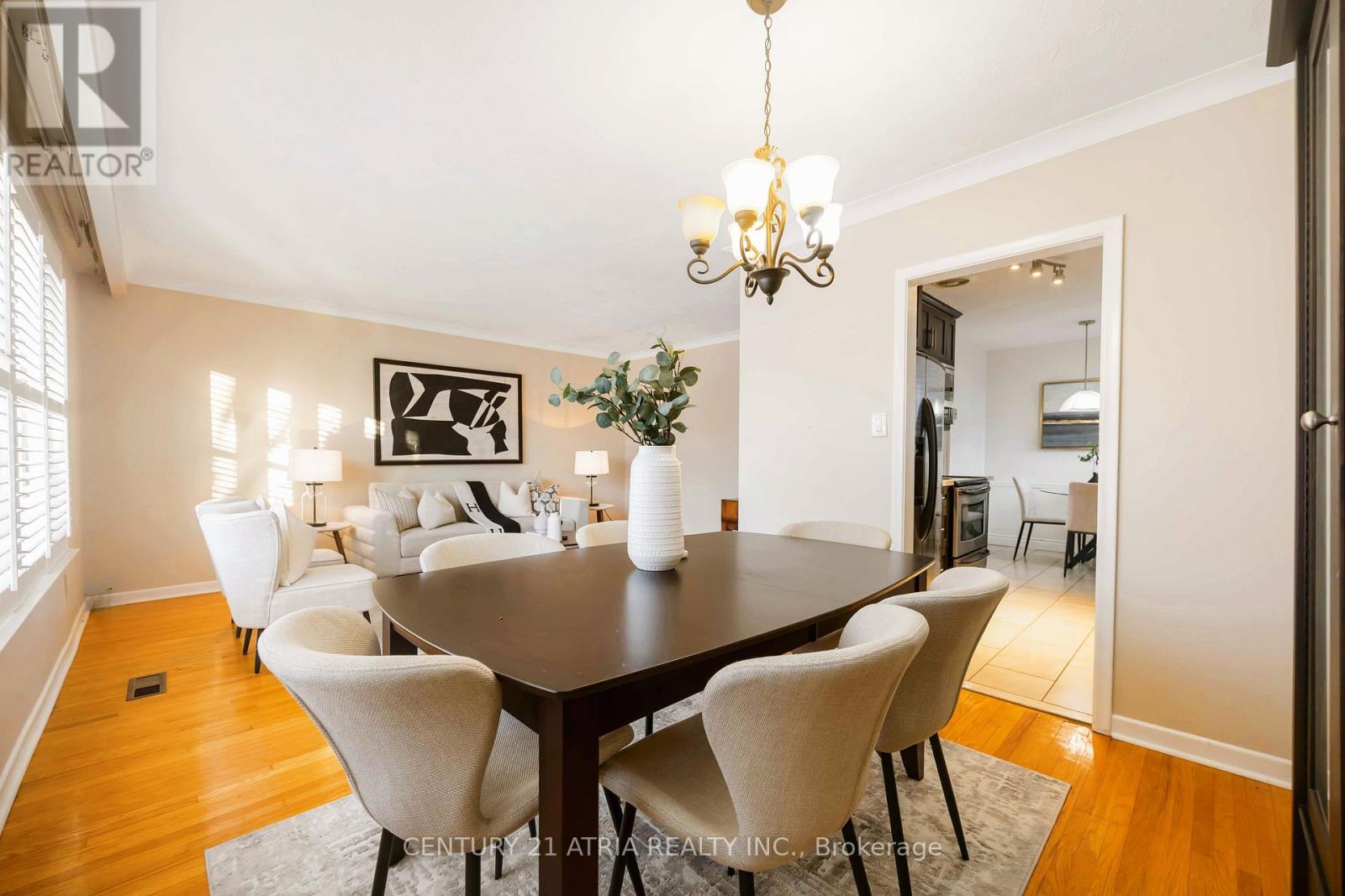 39 Amberdale Drive, Toronto, Ontario  M1P 4B9 - Photo 12 - E12606406