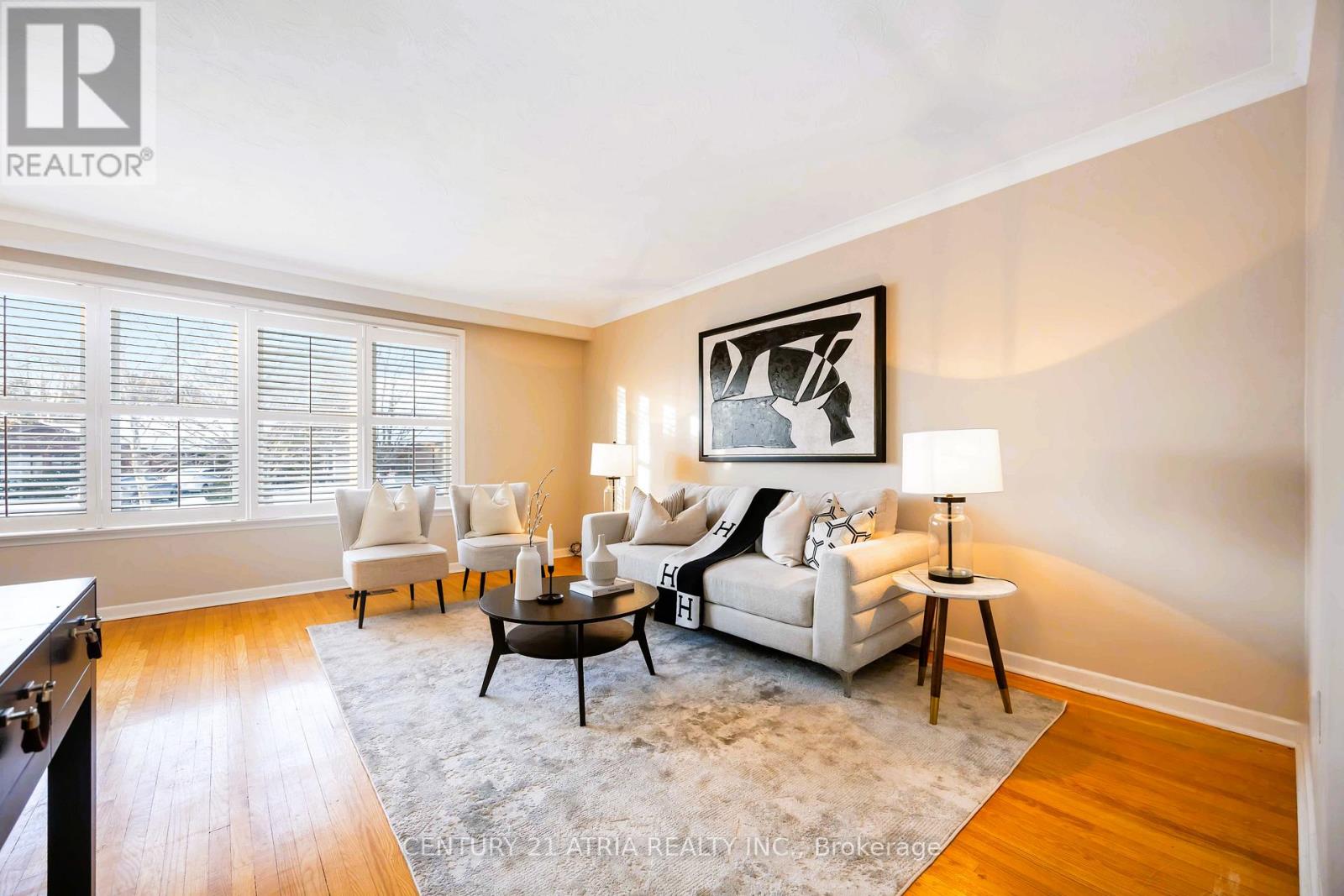 39 Amberdale Drive, Toronto, Ontario  M1P 4B9 - Photo 5 - E12606406