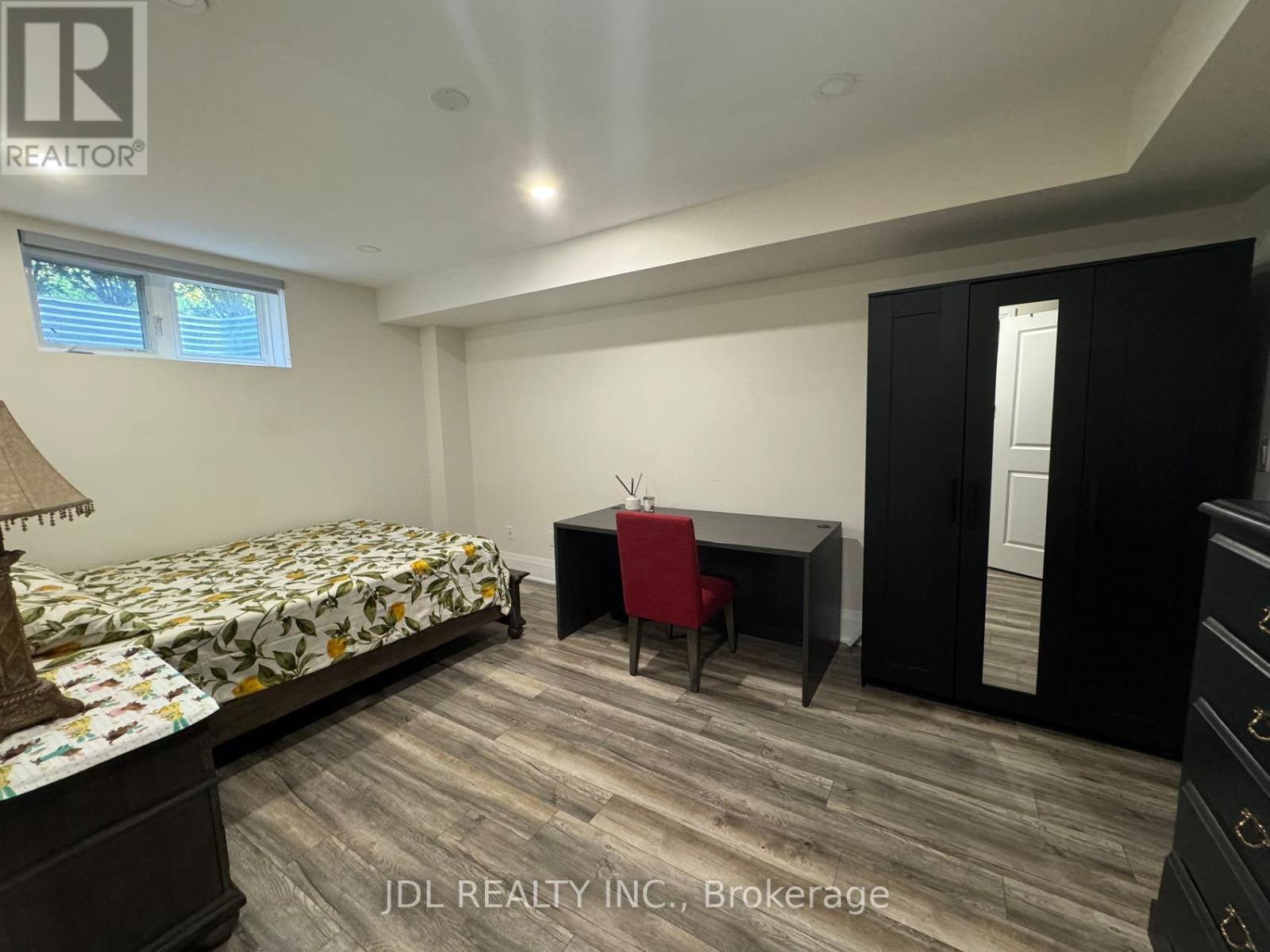 Bsmt - 4 Mildred Temple Way S, Markham (Unionville), Ontario  L3R 5R8 - Photo 4 - N12608160