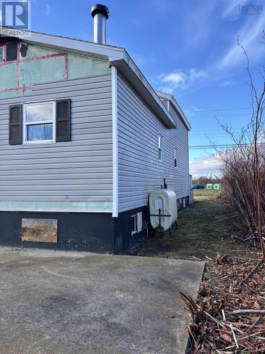 172 Main Street, Reserve Mines, Nova Scotia  B1E 1C1 - Photo 4 - 202528778