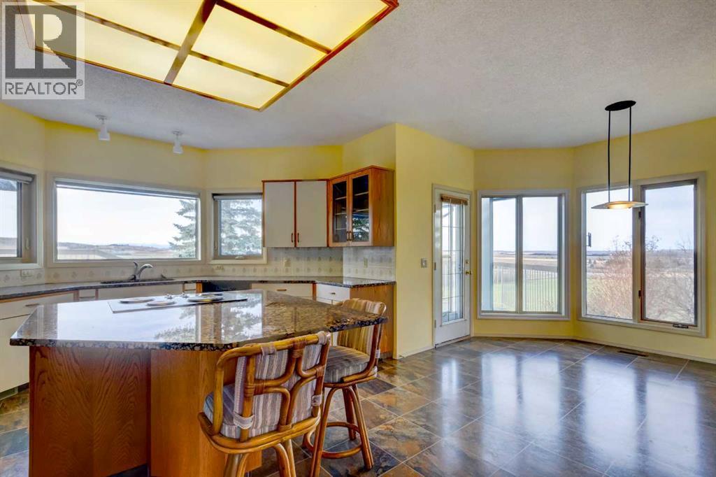 154098 183 Avenue W, Rural Foothills County, Alberta T1S 2S5 - Photo 11 - A2268643