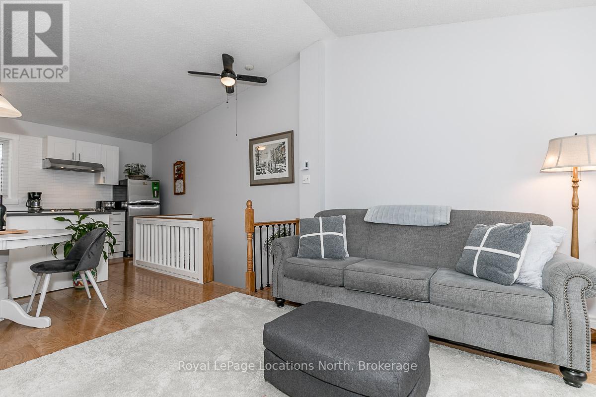 167 Escarpment Crescent, Collingwood, Ontario  L9Y 5B4 - Photo 19 - S12608212