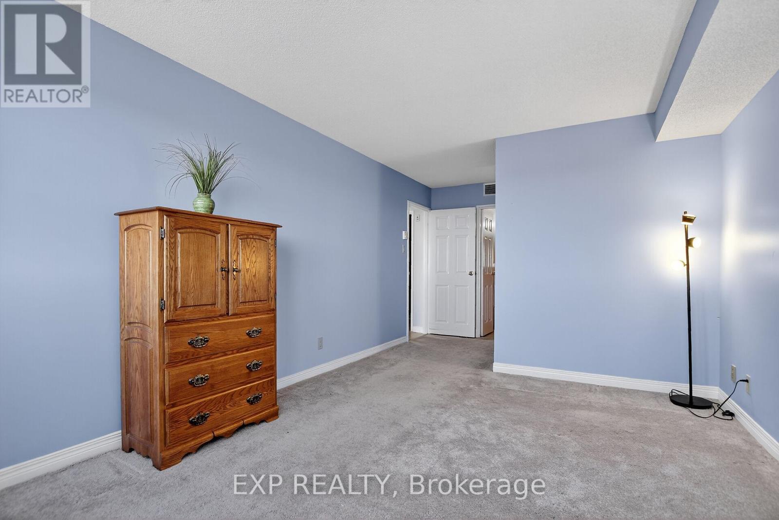 606 - 100 Grant Carman Drive, Ottawa, Ontario  K2E 8B8 - Photo 33 - X12608186