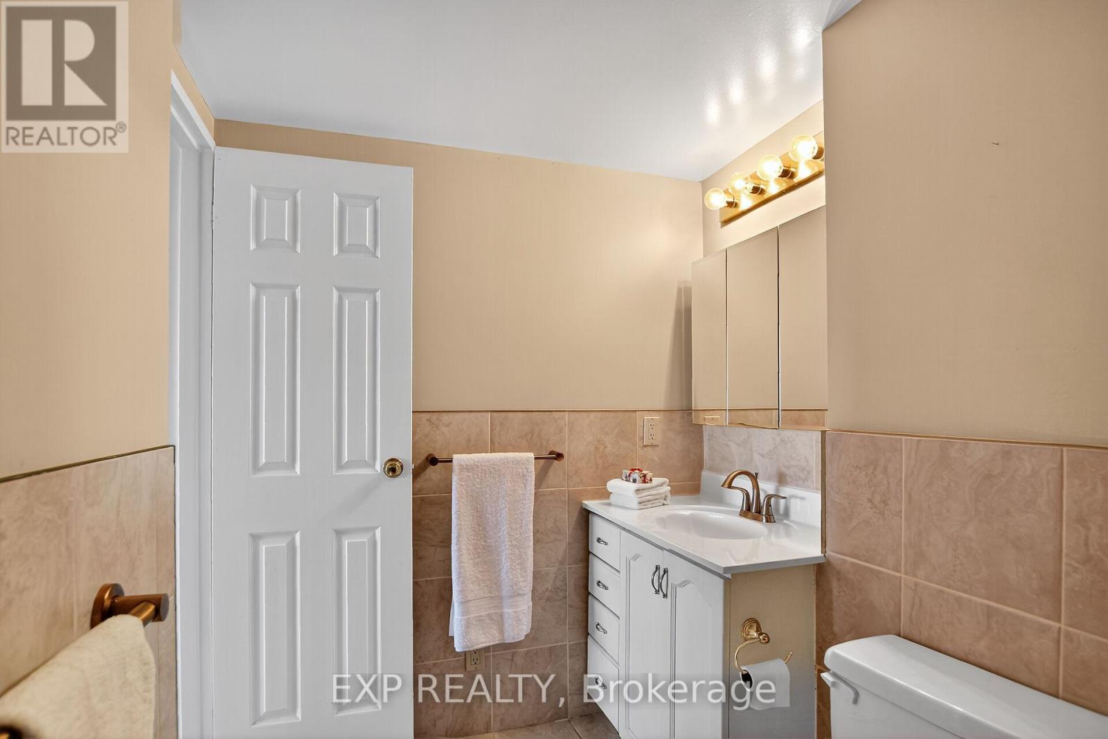 606 - 100 Grant Carman Drive, Ottawa, Ontario  K2E 8B8 - Photo 37 - X12608186