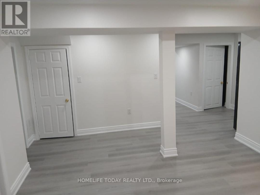 Bsmt - 1325 Beauty Bush Court, Mississauga, Ontario  L5V 1K4 - Photo 2 - W12594660