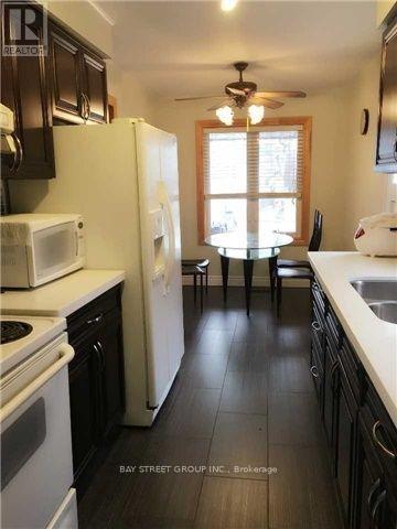 Second Or Third Bedroom - 82 Apache Trail, Toronto, Ontario  M2H 2H9 - Photo 13 - C12608204