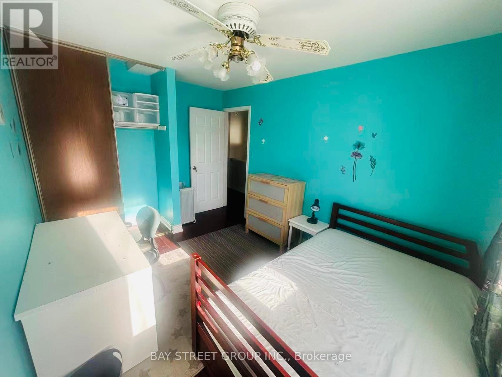 Second Or Third Bedroom - 82 Apache Trail, Toronto, Ontario  M2H 2H9 - Photo 5 - C12608204