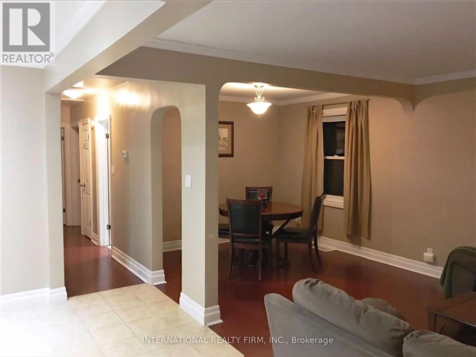 164 Central Park Boulevard S, Oshawa, Ontario  L1H 5W7 - Photo 2 - E12608194