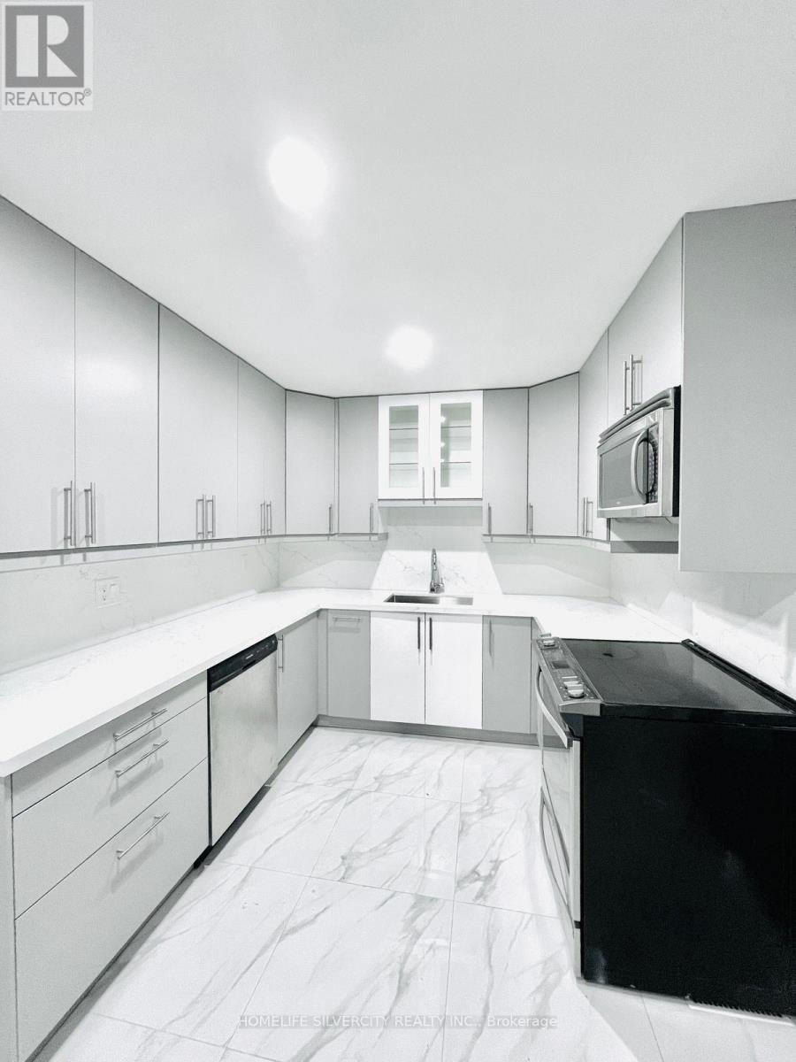 26 Niles Way, Markham, Ontario L3T 5B8 - Photo 2 - N12608184