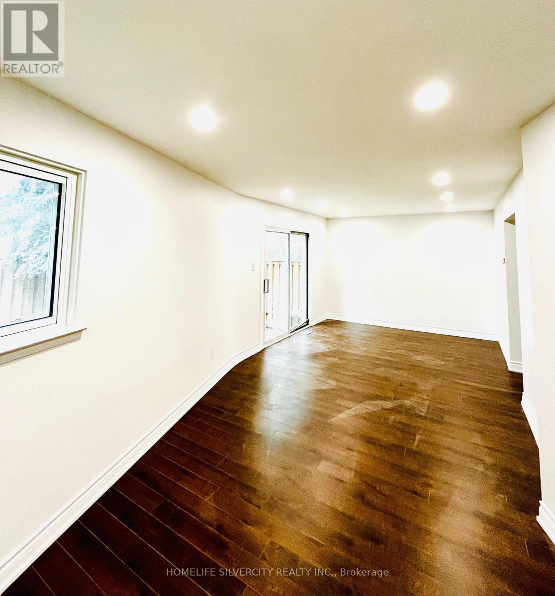 26 Niles Way, Markham, Ontario L3T 5B8 - Photo 5 - N12608184