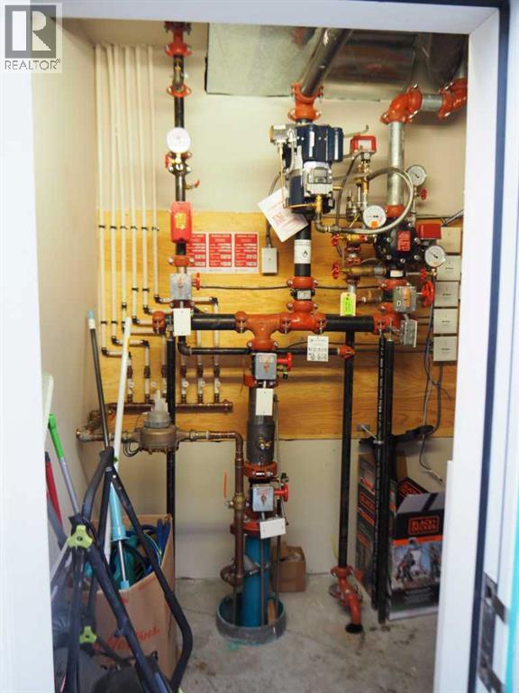 1, 5917 51 Avenue, Red Deer, Alberta T4N 4J1 - Photo 9 - A2264193