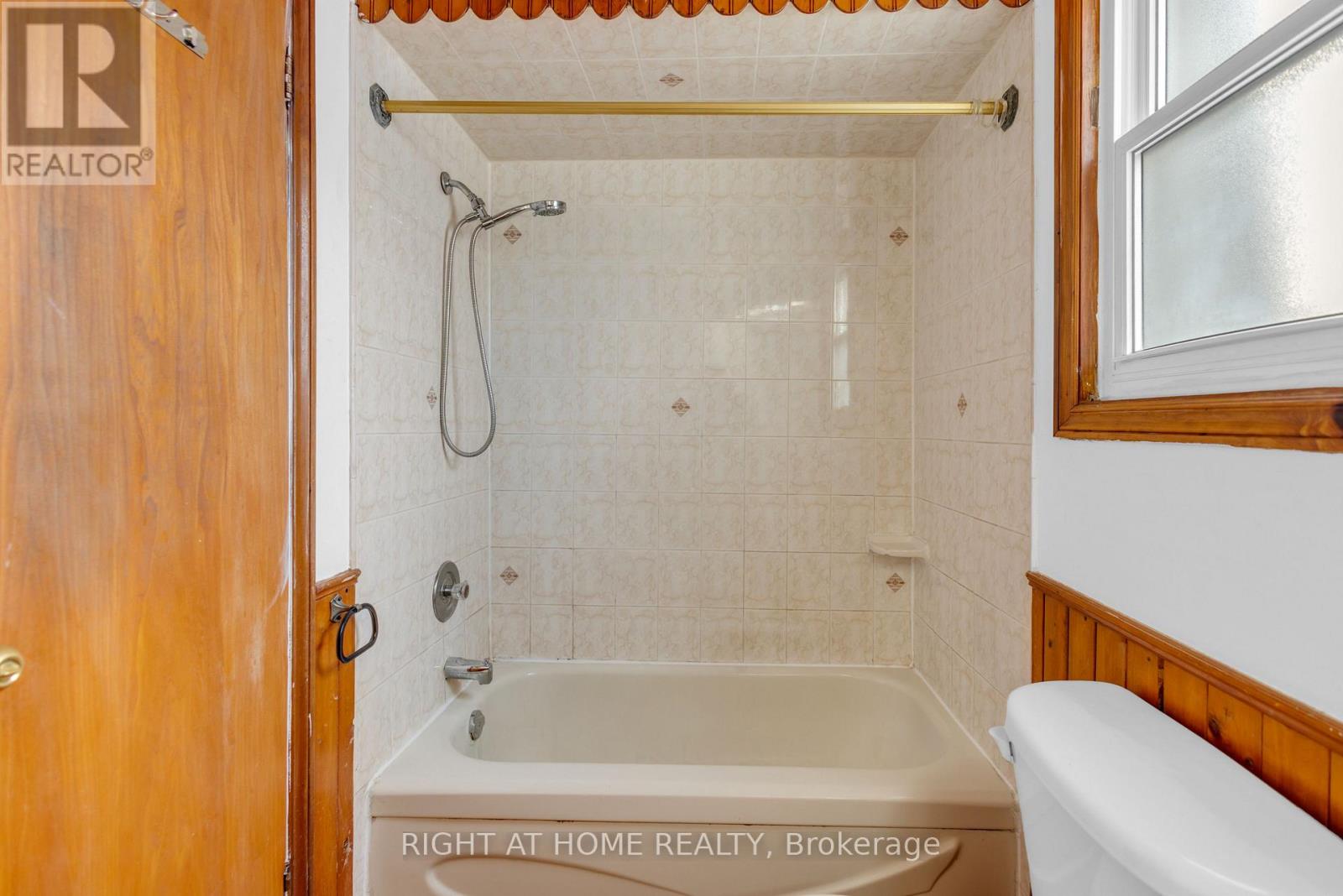 #15 - 41 Mississauga Valley Boulevard, Mississauga, Ontario L5A 3N5 - Photo 25 - W12608202