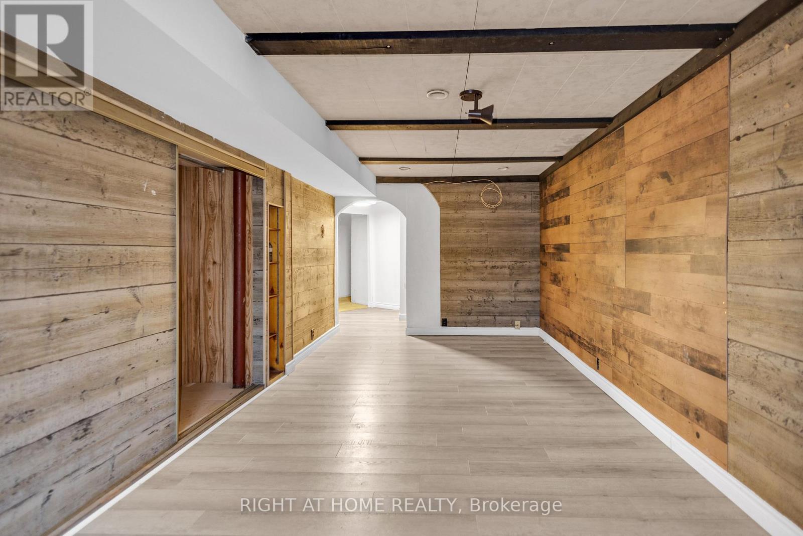 #15 - 41 Mississauga Valley Boulevard, Mississauga, Ontario L5A 3N5 - Photo 30 - W12608202