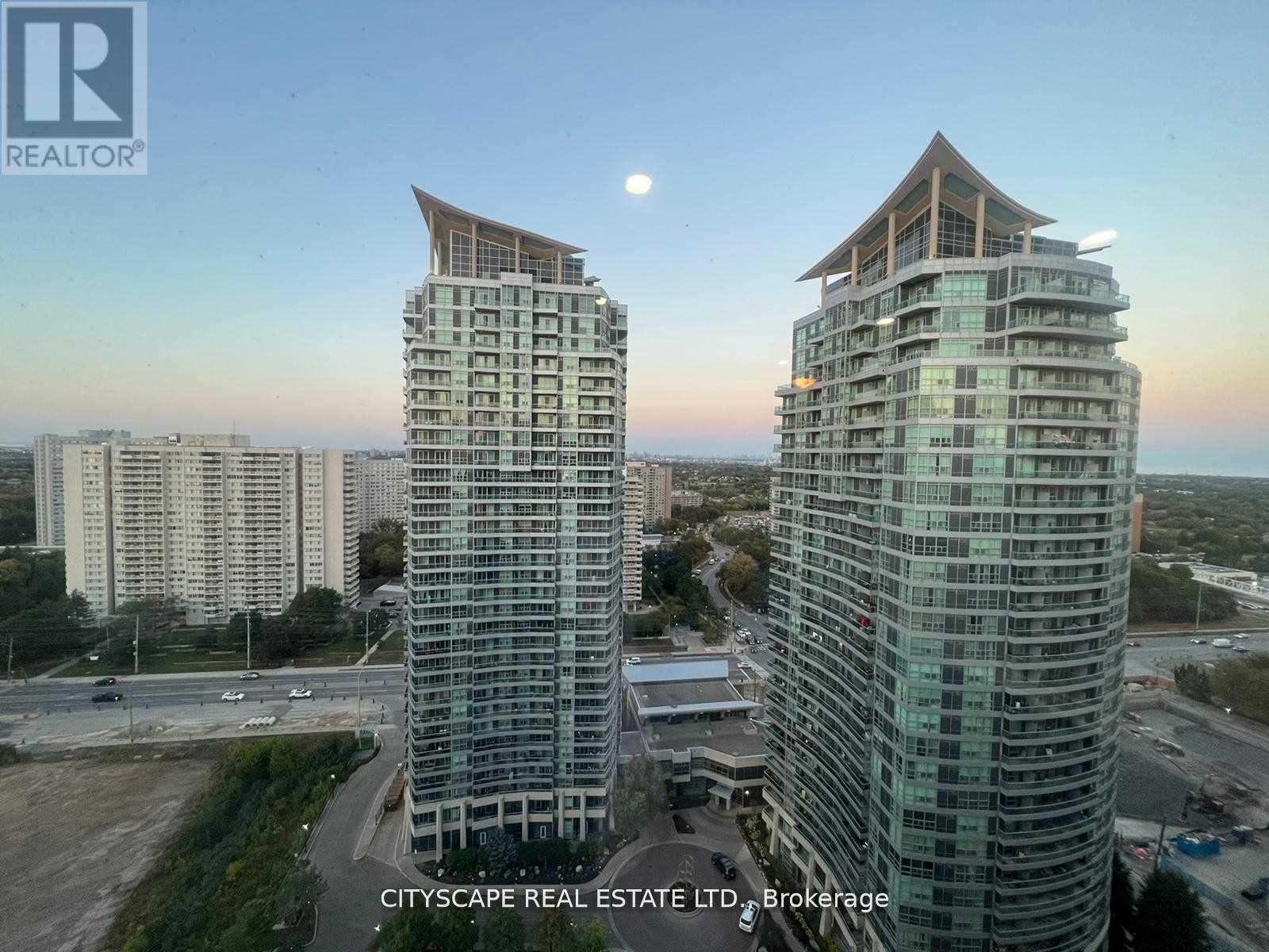 Ph 06 - 55 Elm Drive W, Mississauga (City Centre), Ontario  L5B 3Z3 - Photo 2 - W12608226