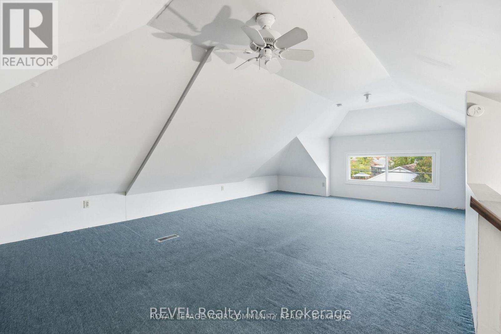 Upper - 4899 Morrison Street, Niagara Falls, Ontario  L2E 2C6 - Photo 25 - X12608206