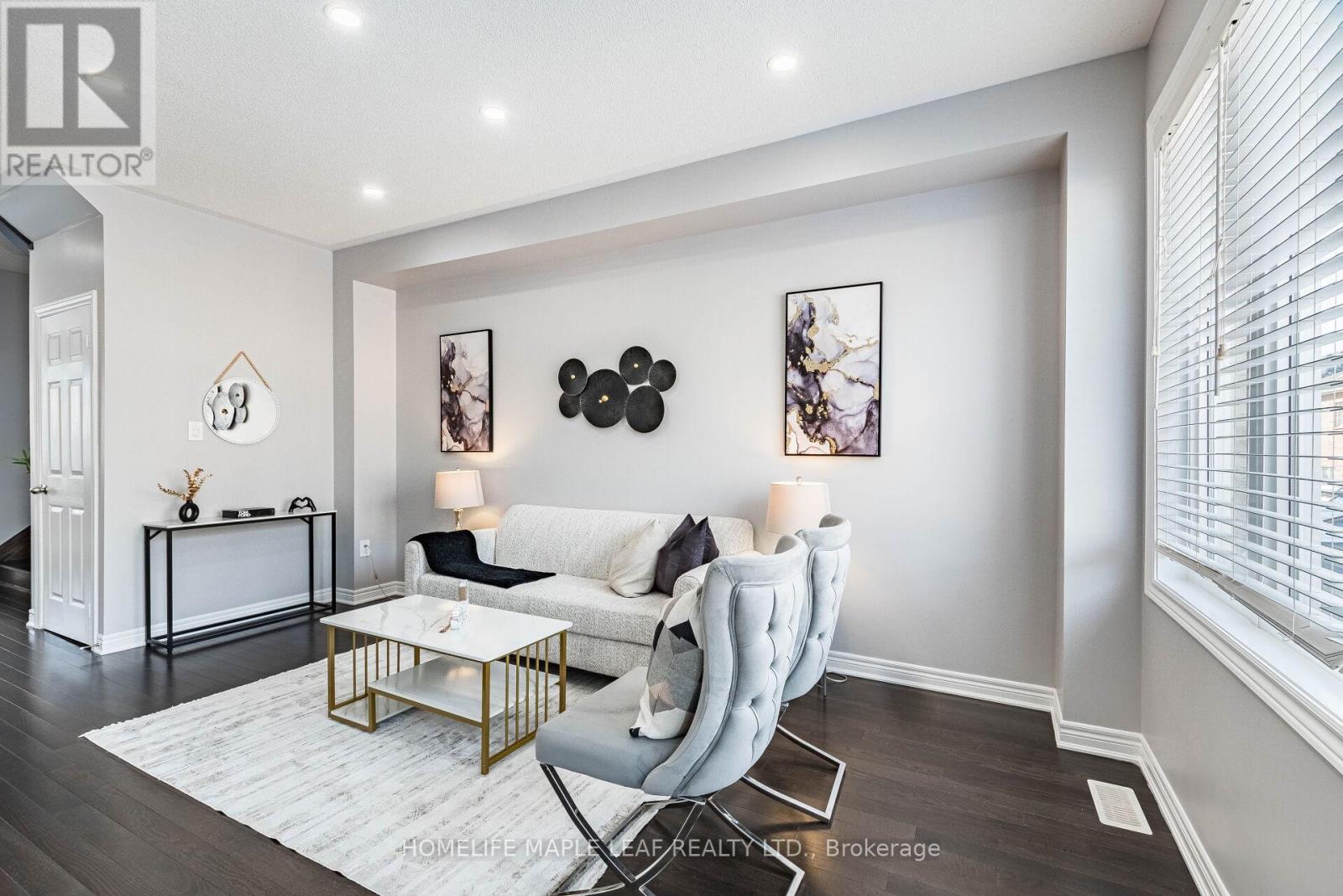 76 Rockman Crescent, Brampton, Ontario L7A 3Z9 - Photo 12 - W12607822