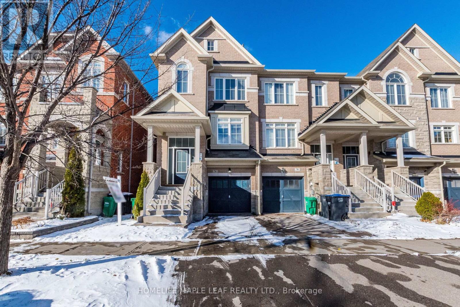 76 Rockman Crescent, Brampton, Ontario L7A 3Z9 - Photo 2 - W12607822