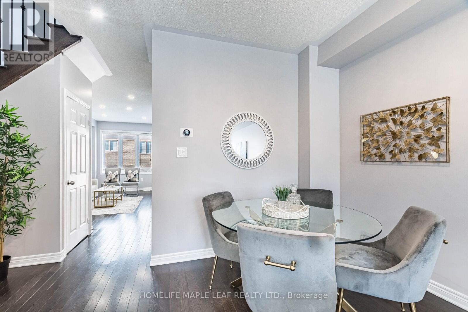 76 Rockman Crescent, Brampton, Ontario L7A 3Z9 - Photo 8 - W12607822