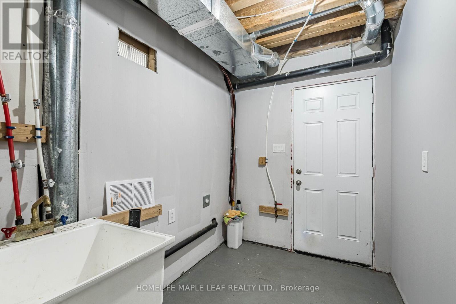 76 Rockman Crescent, Brampton, Ontario L7A 3Z9 - Photo 45 - W12607822