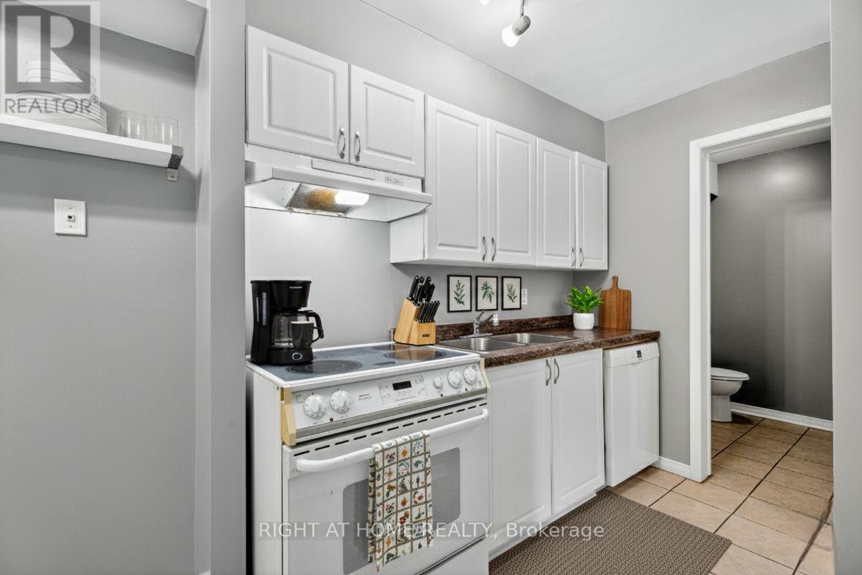 606 Tanguay Court, Ottawa, Ontario K2L 3X3 - Photo 11 - X12608236