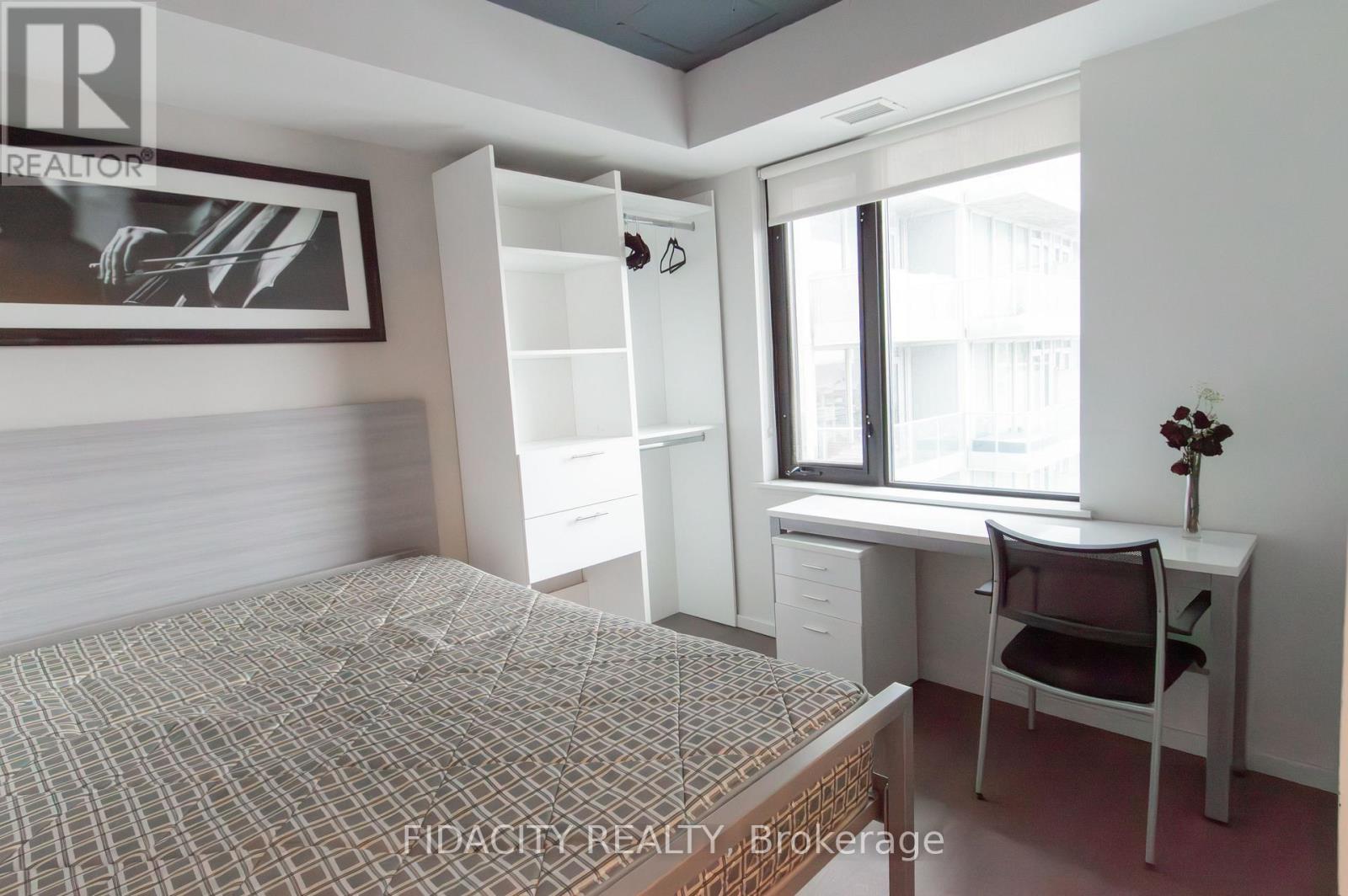 1516 - 105 Champagne Avenue S, Ottawa, Ontario K1S 4P3 - Photo 7 - X12608242