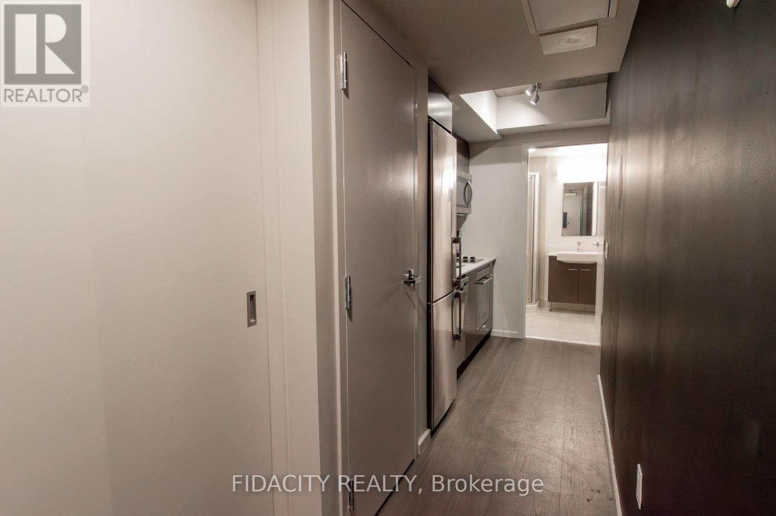 2315 - 105 Champagne Avenue S, Ottawa, Ontario K1S 4P3 - Photo 6 - X12608246