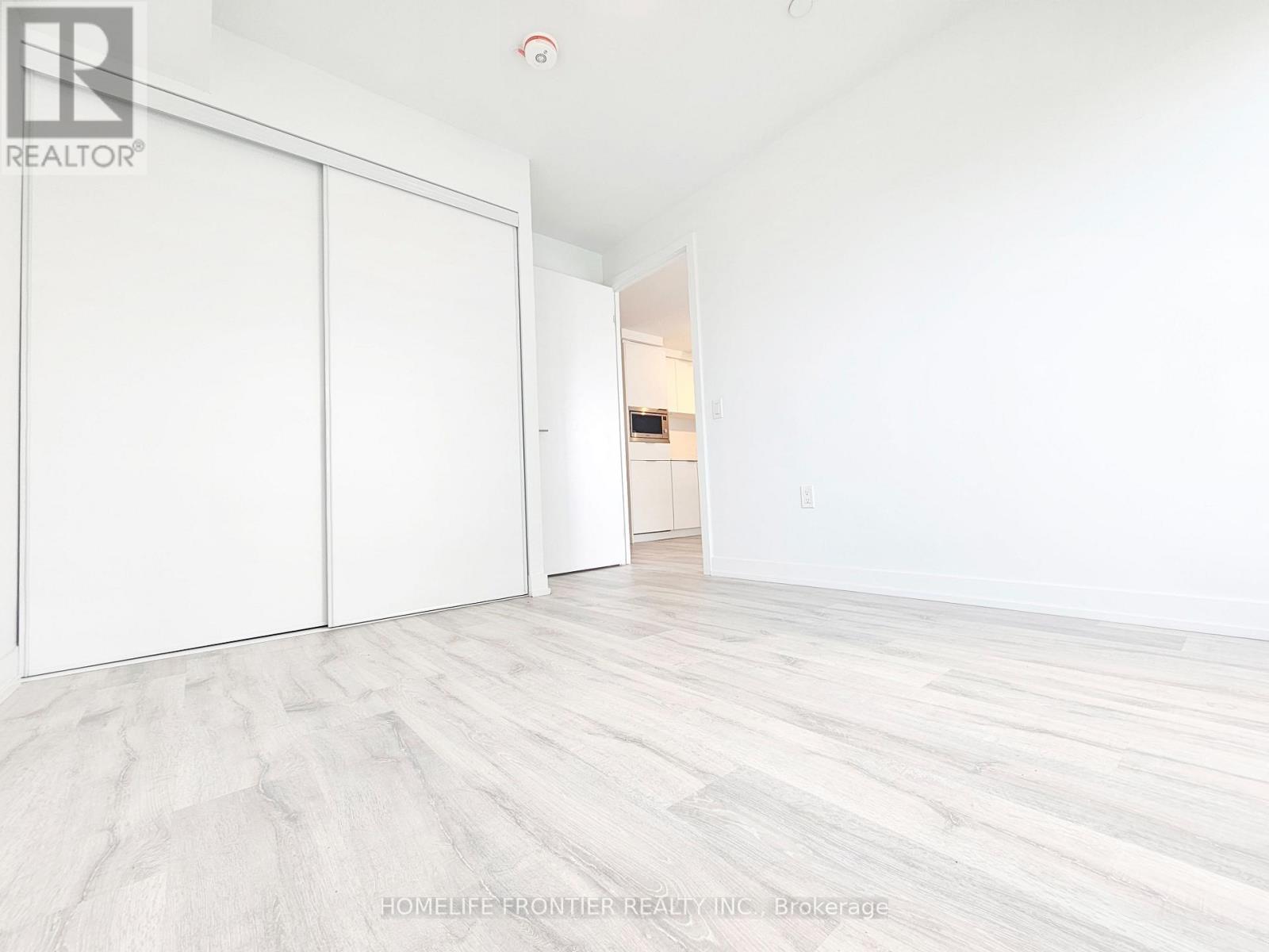 S1103 - 8 Olympic Garden Drive, Toronto, Ontario M2M 0B9 - Photo 9 - C12608254