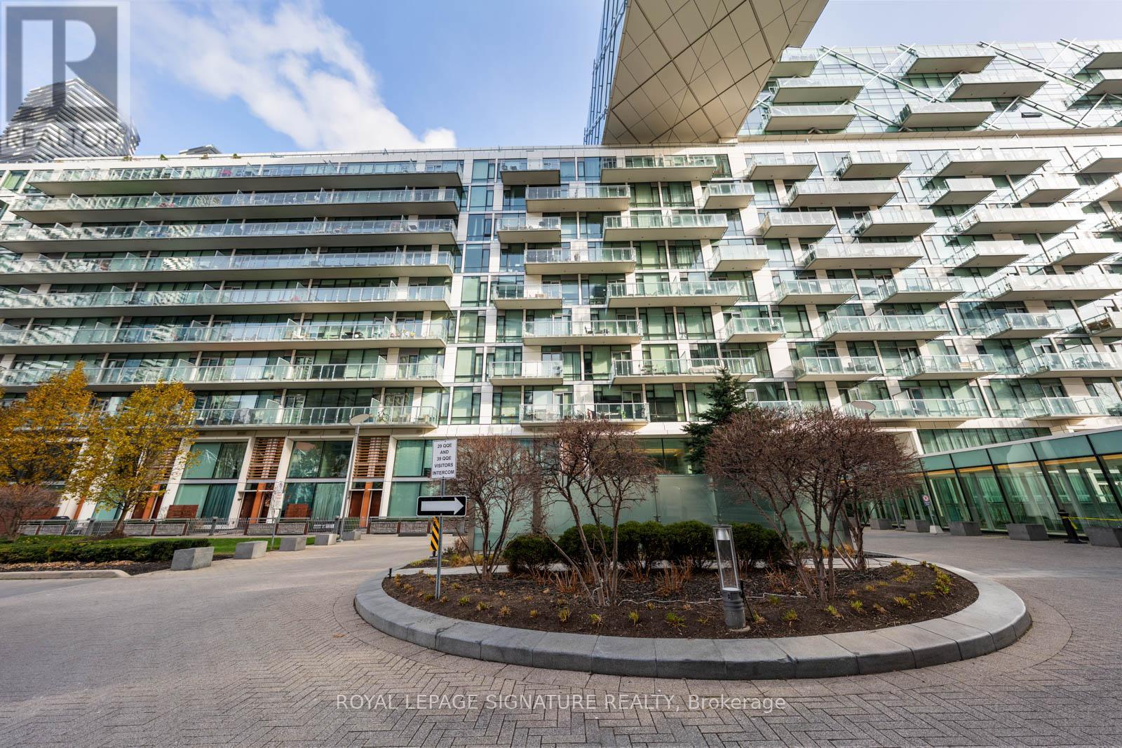 827 - 39 QUEENS QUAY E, Toronto, Ontario