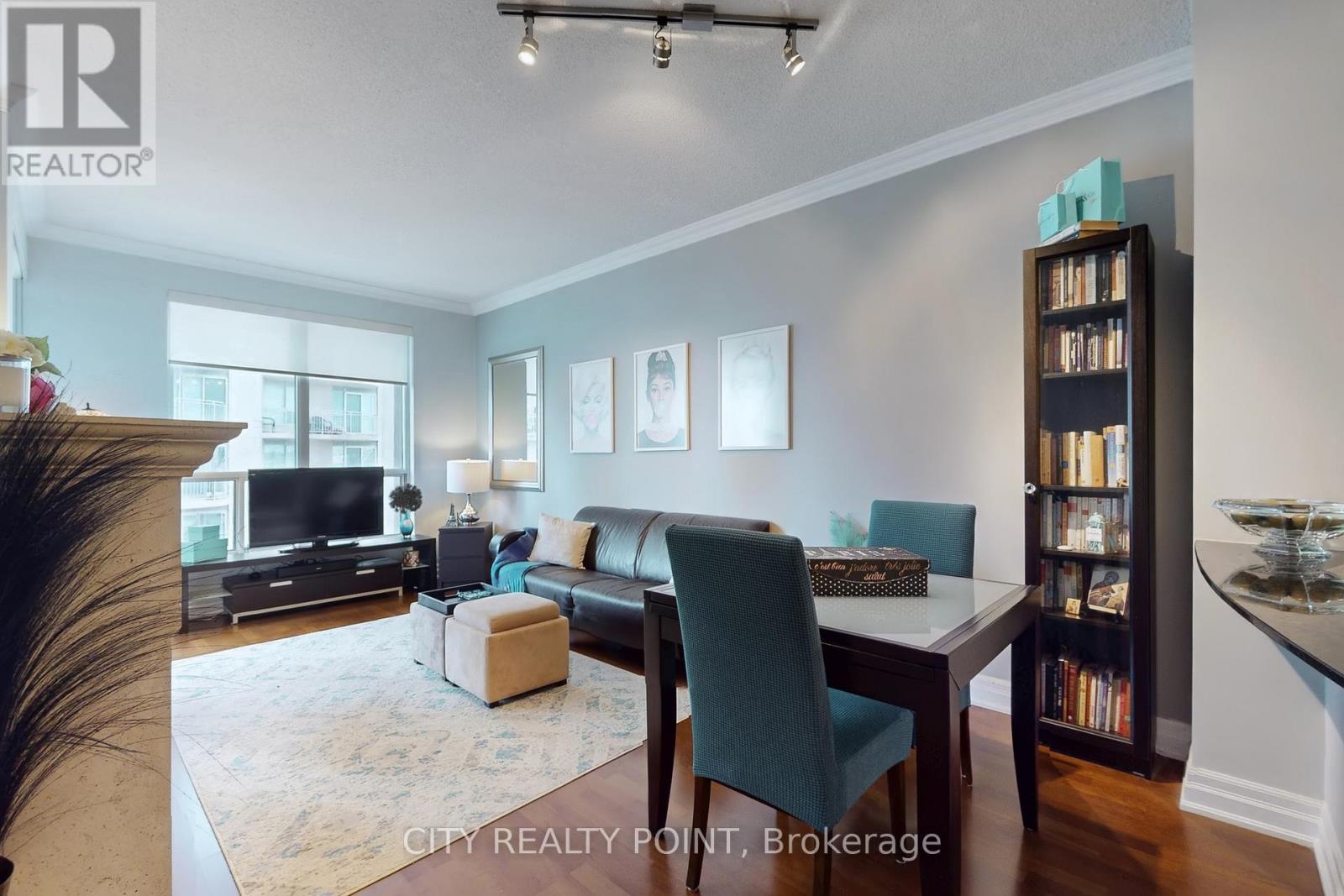 1006 - 2087 Lake Shore Boulevard W, Toronto, Ontario  M8V 4G3 - Photo 9 - W12576324