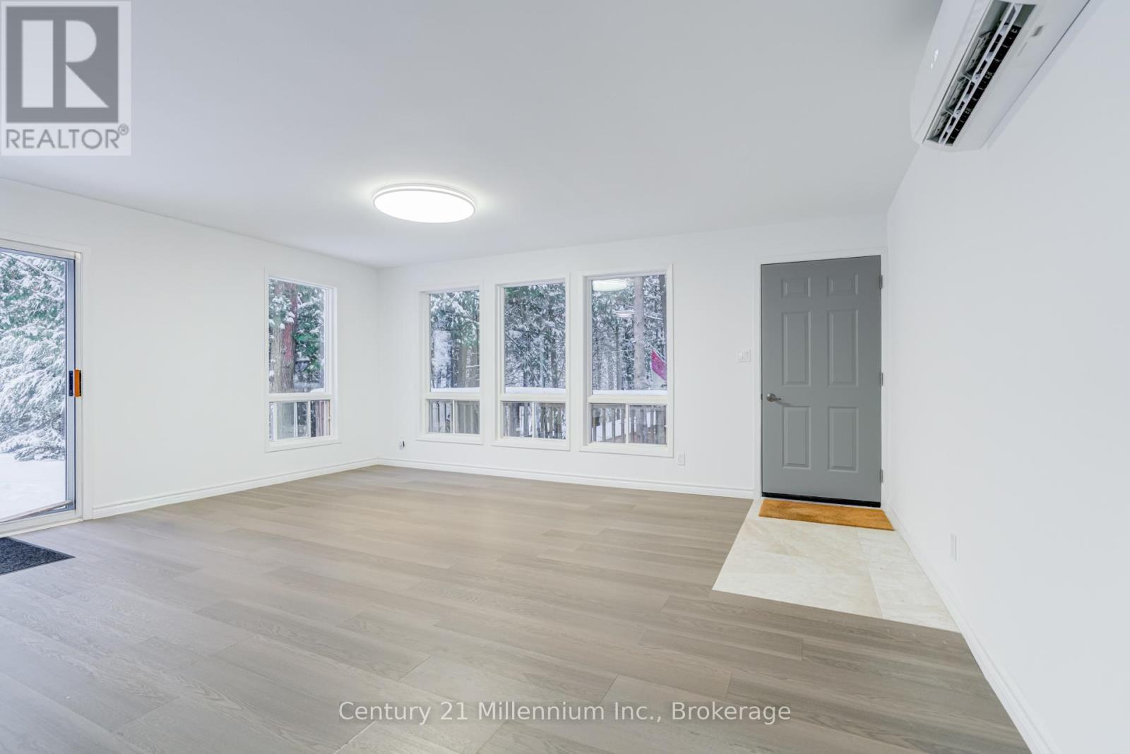 1025 West Road, Northern Bruce Peninsula, Ontario N0H 1W0 - Photo 15 - X12582796