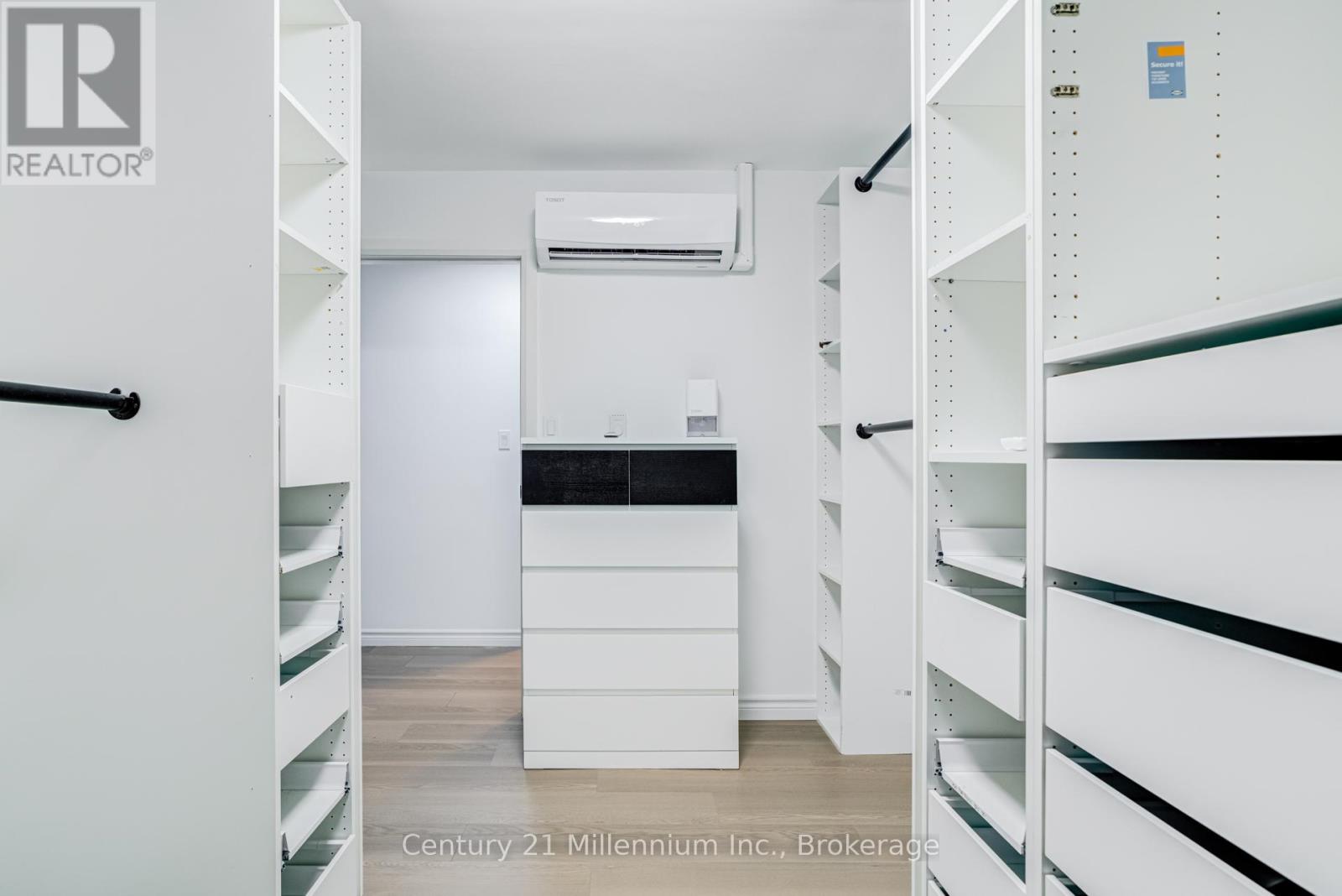 1025 West Road, Northern Bruce Peninsula, Ontario N0H 1W0 - Photo 22 - X12582796